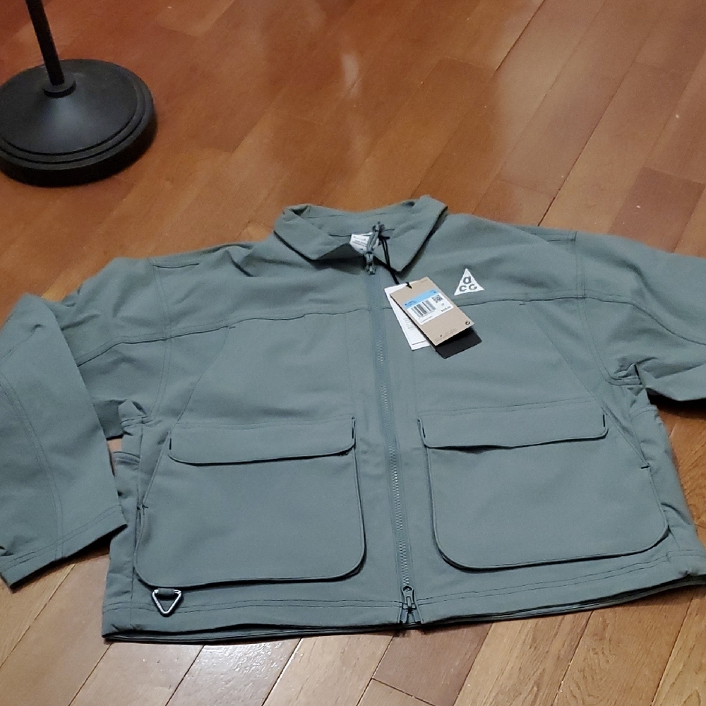 Nike ACG   Nwt Flash $159
